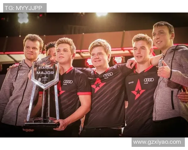 CSGO赛事分析：深入探讨IG战队在比赛中的全面压制策略与表现